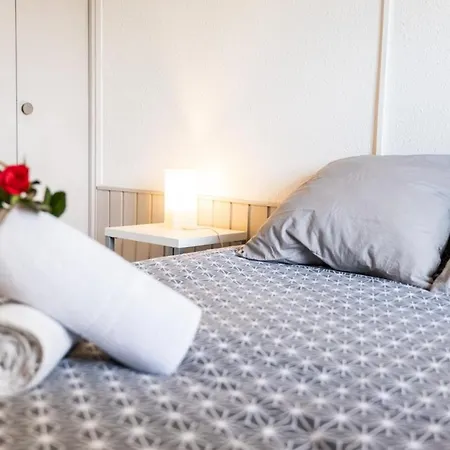 Apartment Marina Vue Mer - Wifi- Parking - Pieds Dans L'eau - Cohoteconciergerie Du Roi La Grande Motte